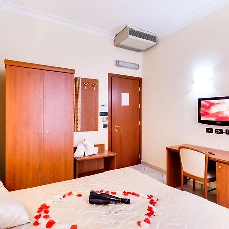 Hotel Suite Caesar Rom Eksteriør billede
